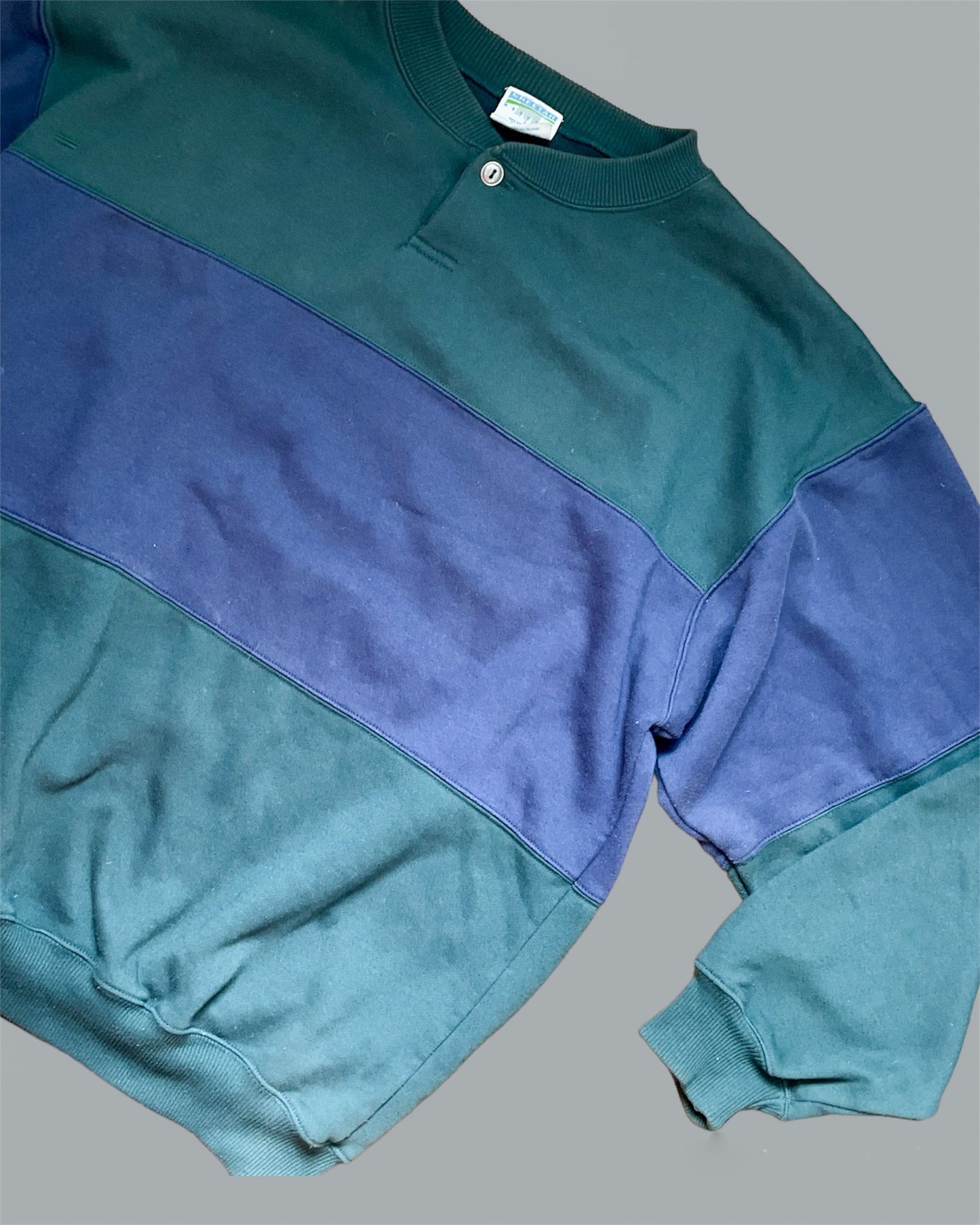 Vintage Navy and Green Pullover